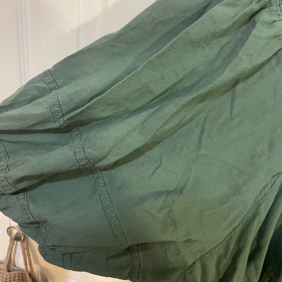 Green Boho Blouse, quilted peasant top - Picture 3 of 6